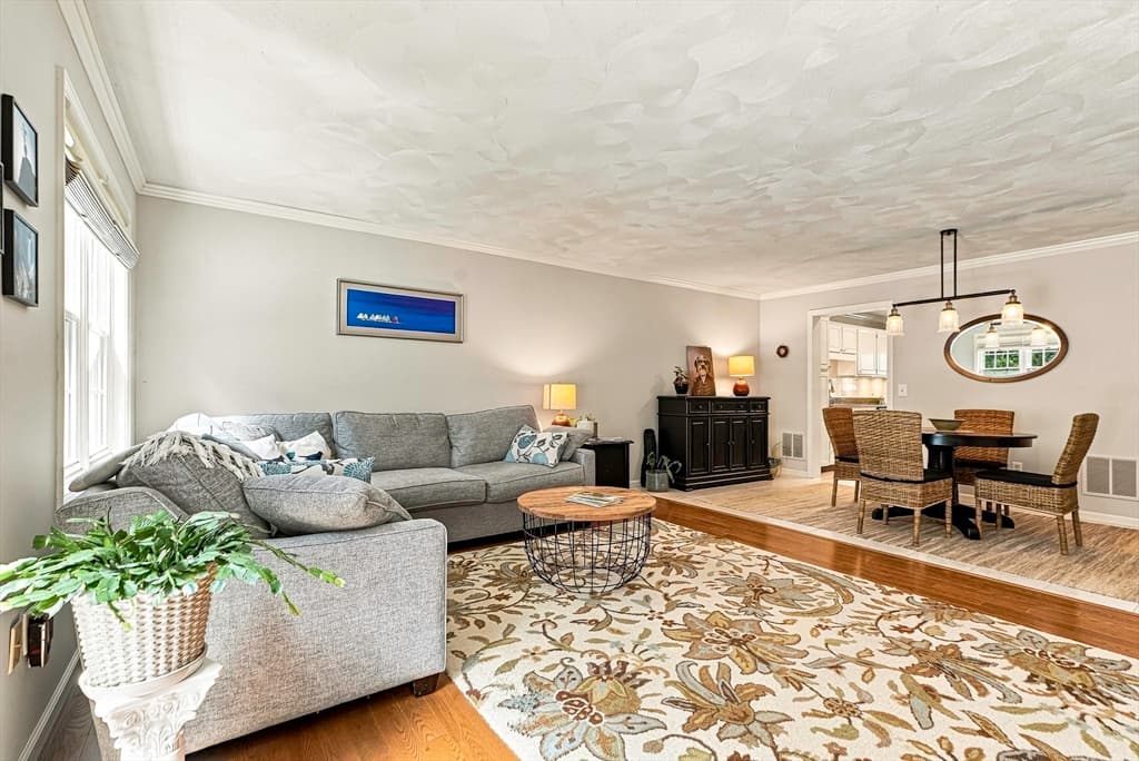 61 Godfrey Ln # 61, Milford MA 01757 photo 18
