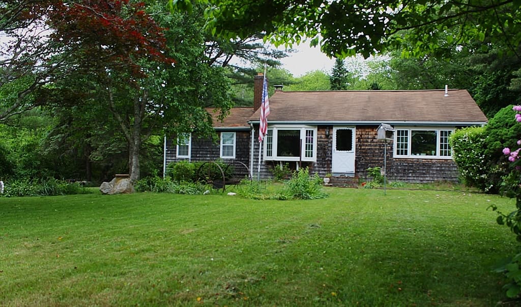 1721 South, Bridgewater MA 02324