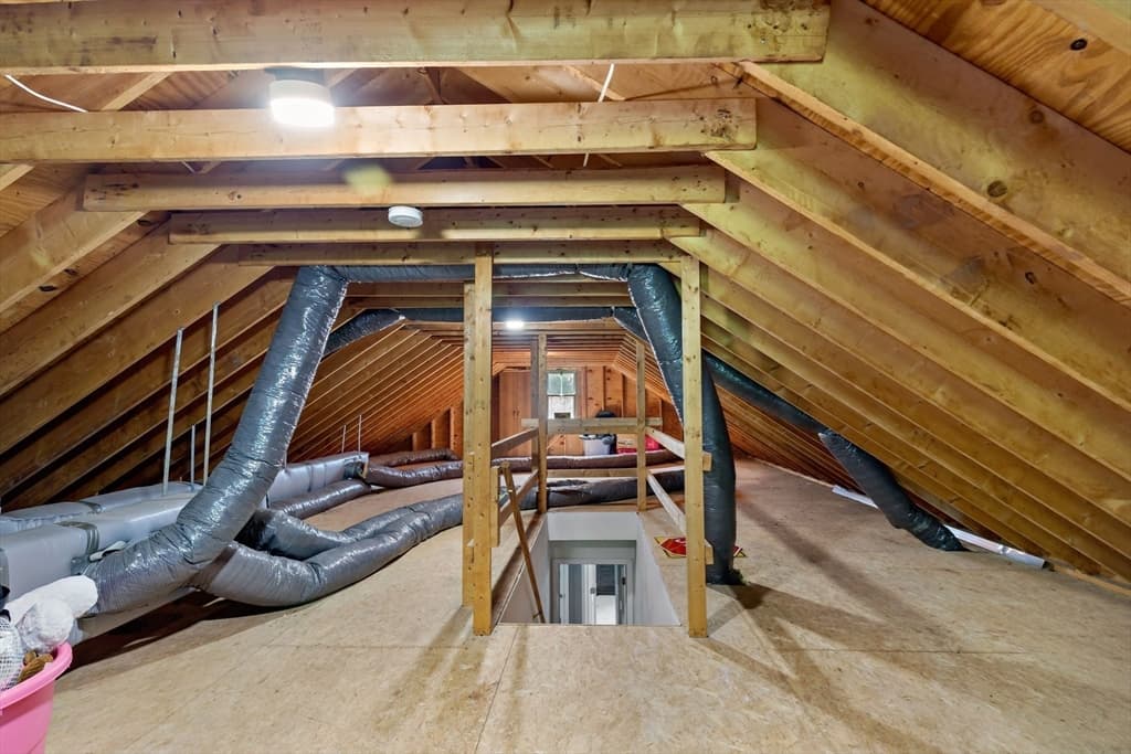 5 Debbie Ln, Freetown MA 02702 photo 23