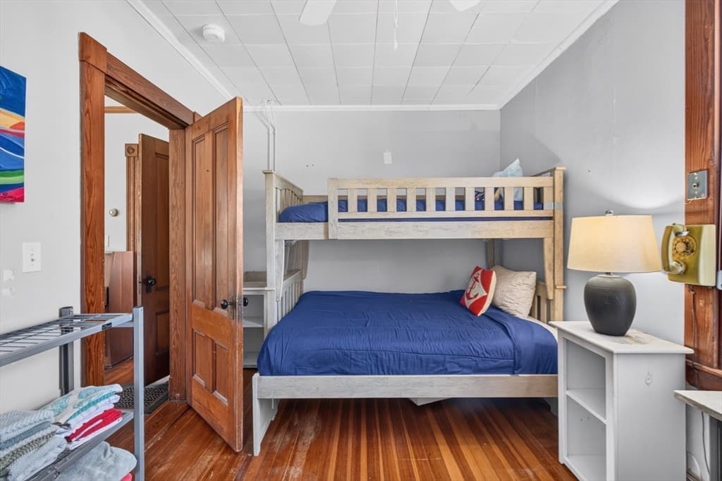 62 School St, Falmouth MA 02543 photo 27