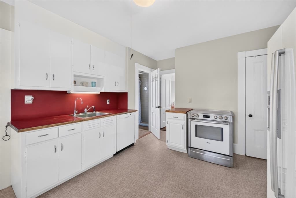 62 School St, Falmouth MA 02543 photo 18