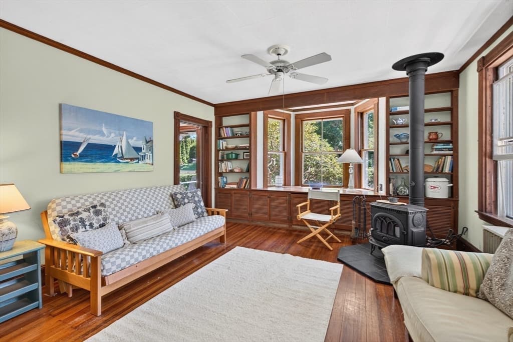 62 School St, Falmouth MA 02543 photo 15