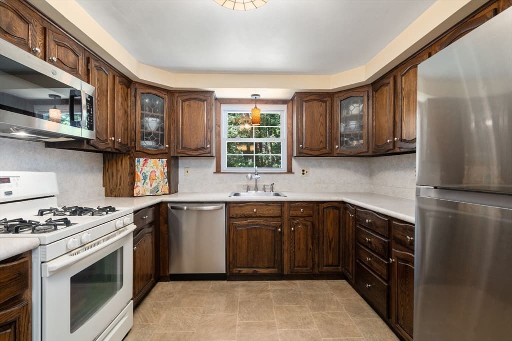 203 Turner Road, Holliston MA 01746 photo 8