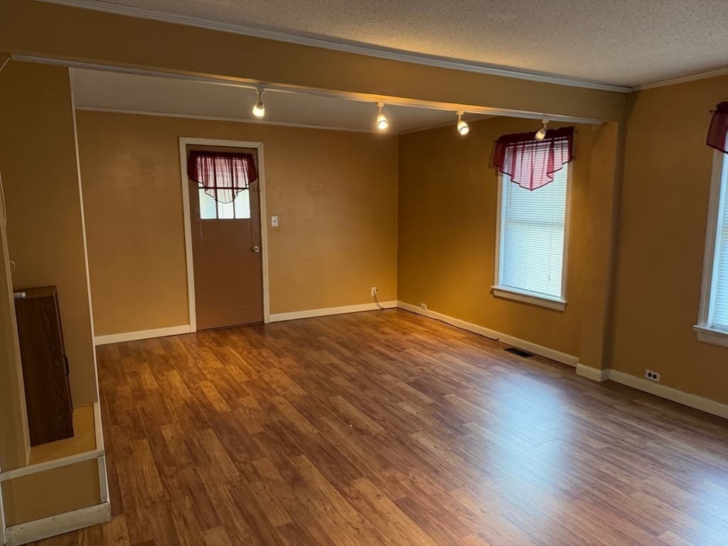 27 Dublin St, Palmer MA 01069 photo 14