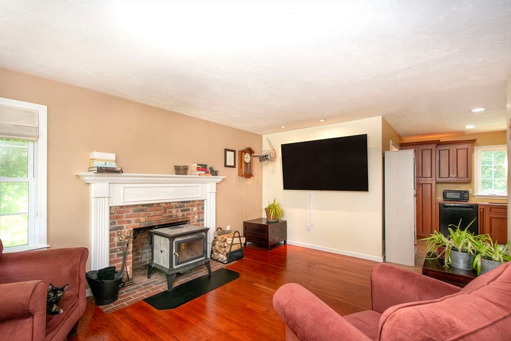 15 Hillside Lane, Bridgewater MA 02324 photo 20