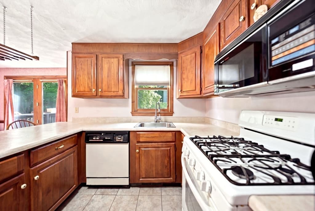 754 Wellman Ave # 754, Chelmsford MA 01863 photo 7