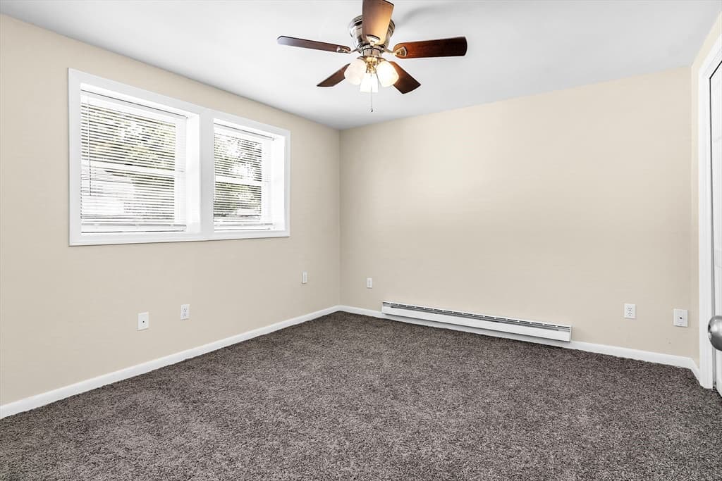 3 Hobson, Methuen MA 01844 photo 10