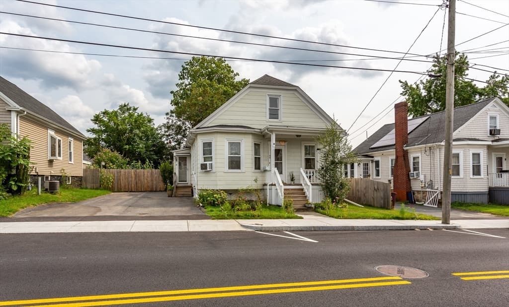 44 Slocum St, Acushnet MA 02743 photo 2
