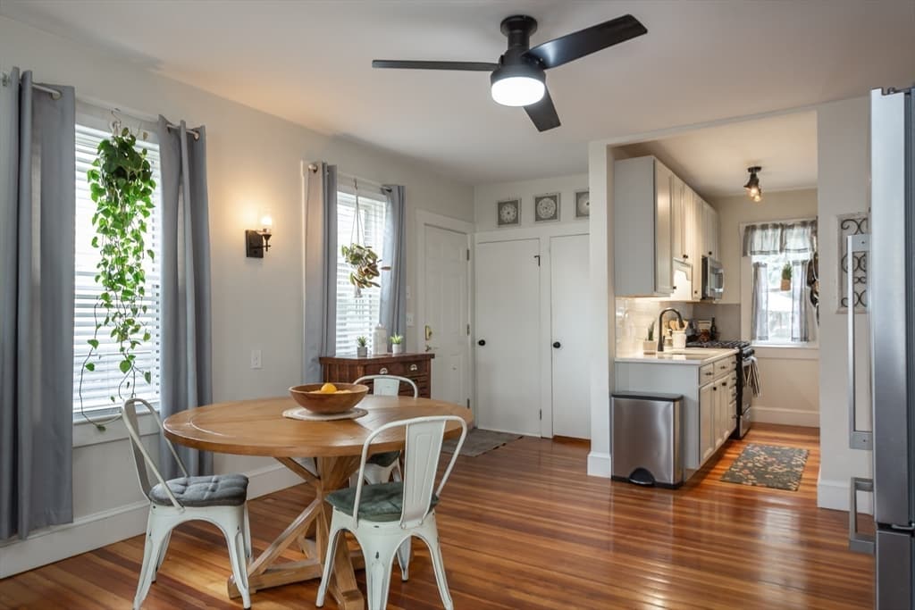 44 Slocum St, Acushnet MA 02743 photo 7