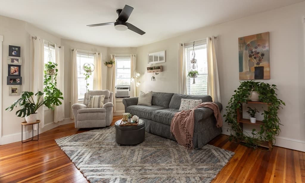 44 Slocum St, Acushnet MA 02743 photo 9