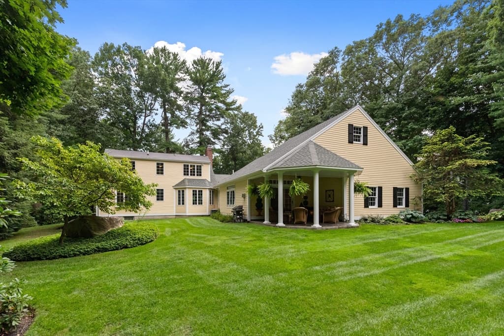 Single Family Residence at 22 Westover Drive, Lynnfield MA 01940, Lynnfield, photo 5 of 36