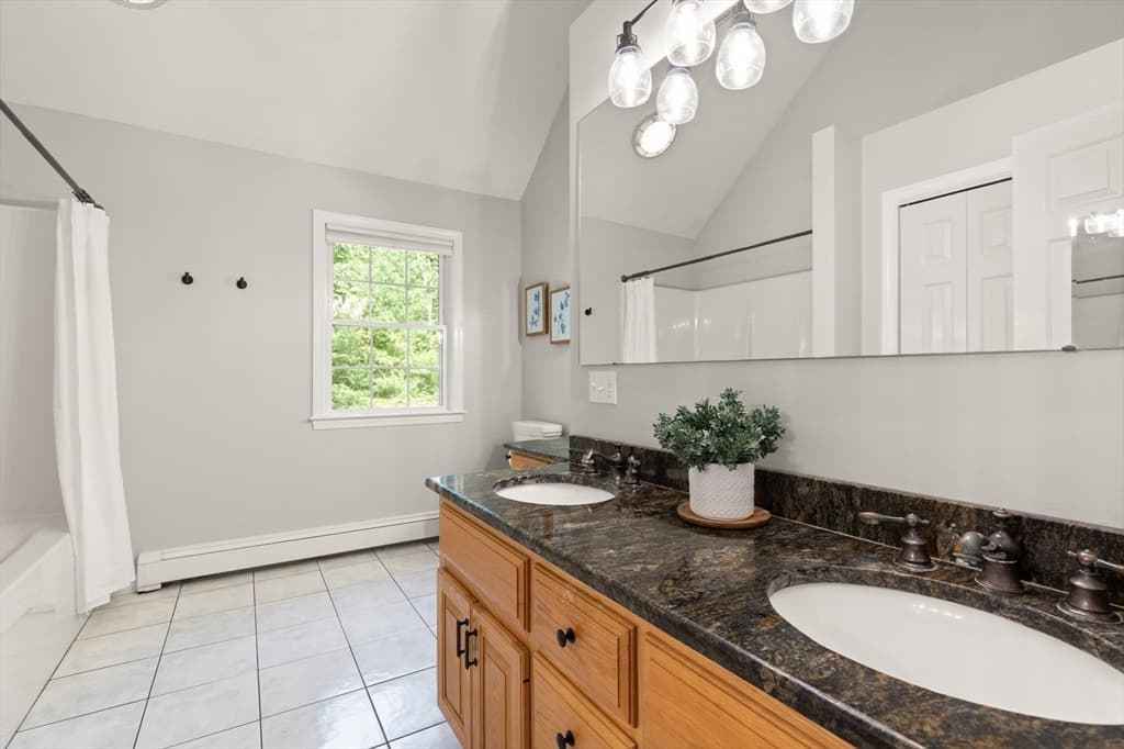 2 Brookside St, Upton MA 01568 photo 27