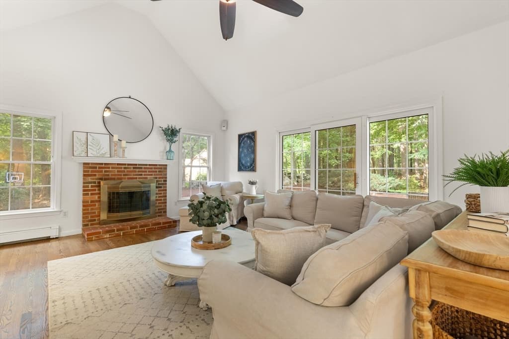 2 Brookside St, Upton MA 01568 photo 13