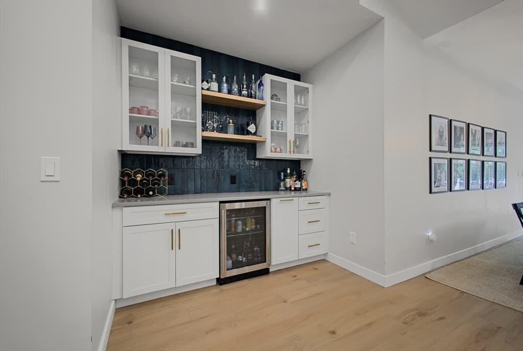 18 Willis Ave, Seekonk MA 02771 photo 12