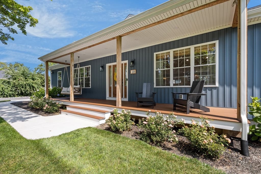 18 Willis Ave, Seekonk MA 02771 photo 3