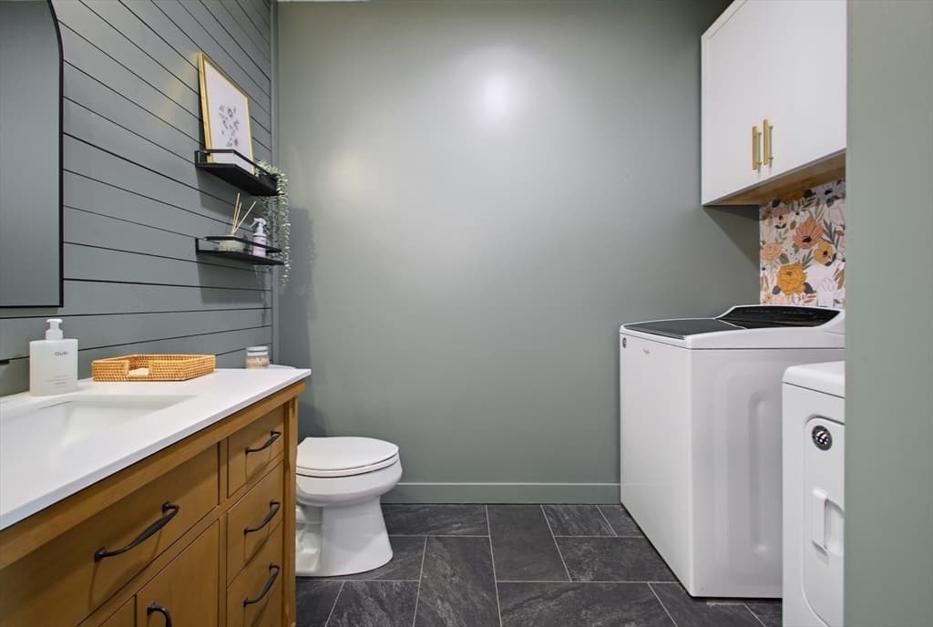 18 Willis Ave, Seekonk MA 02771 photo 32