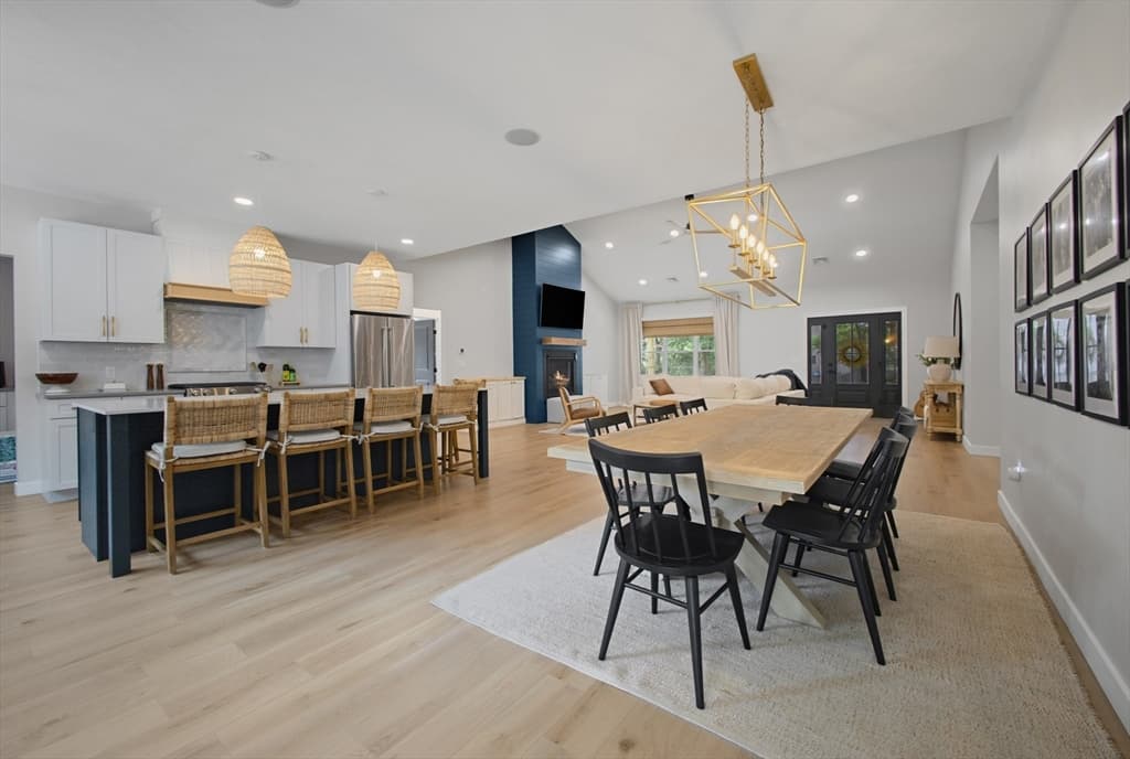 18 Willis Ave, Seekonk MA 02771 photo 10
