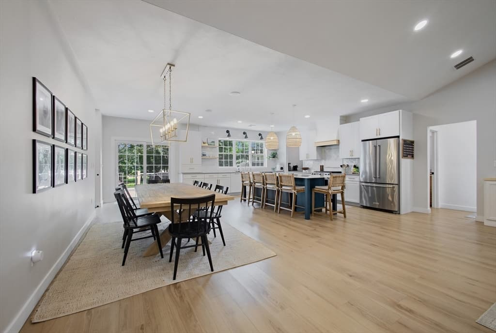 18 Willis Ave, Seekonk MA 02771 photo 11