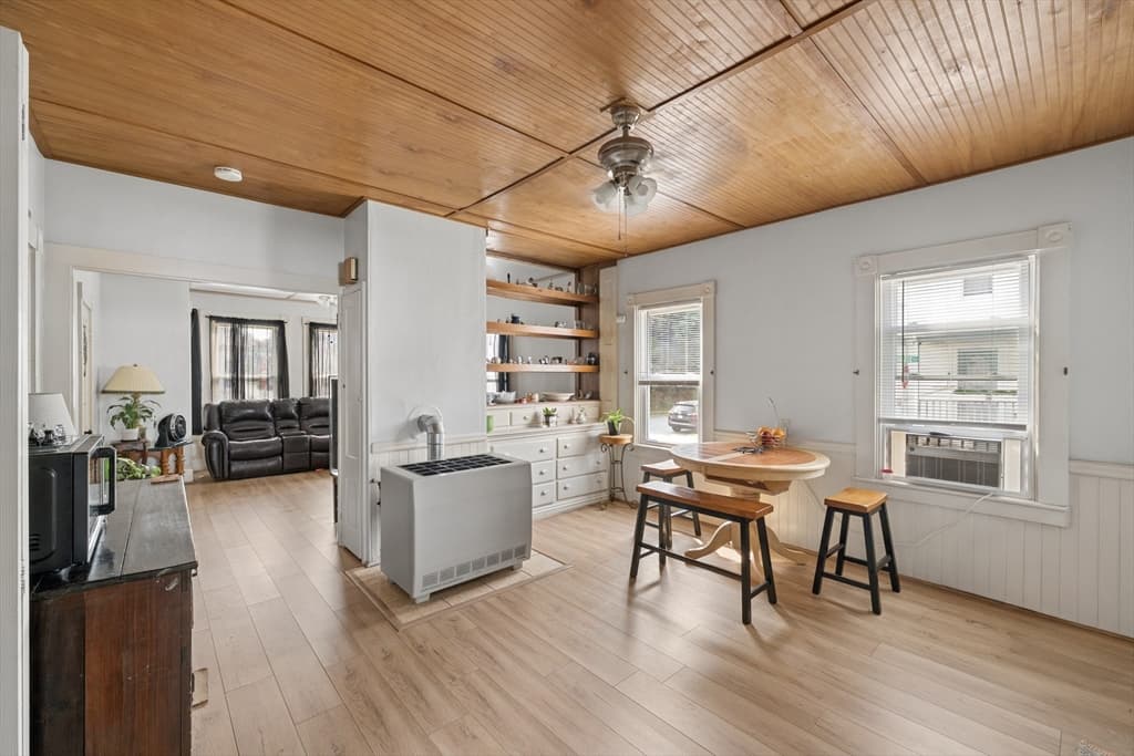 185 Richmond St, New Bedford MA 02740 photo 24