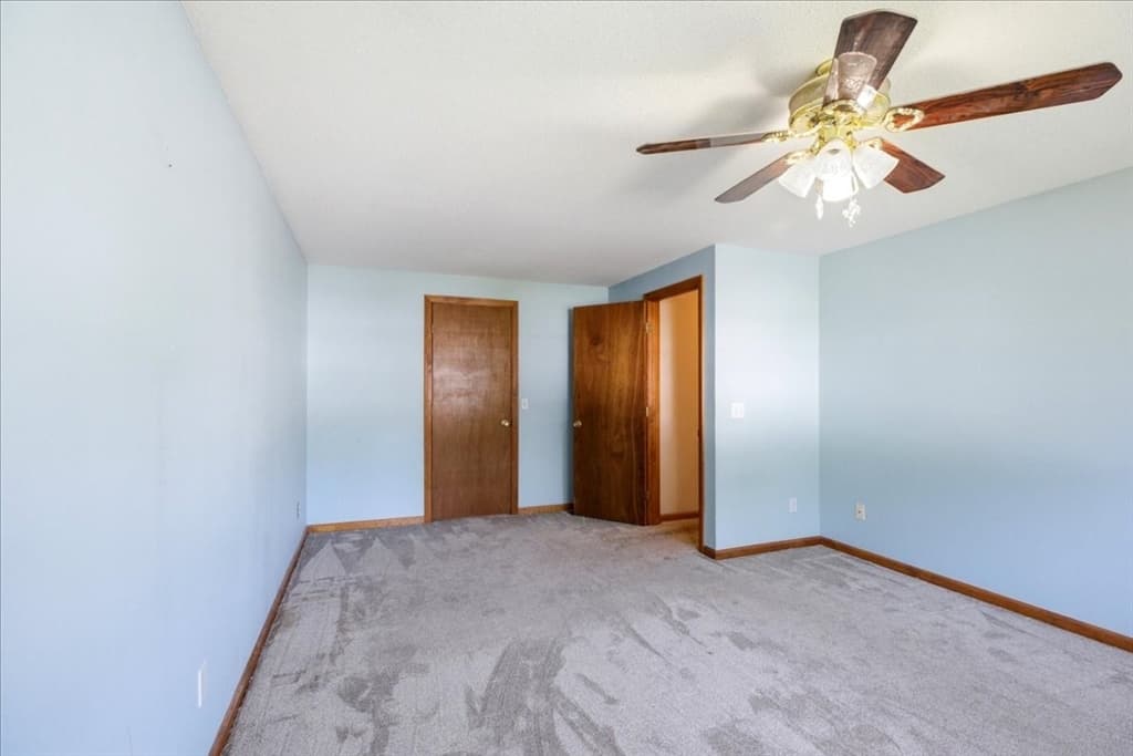 18 Scott Hollow Dr, Holyoke MA 01040 photo 25