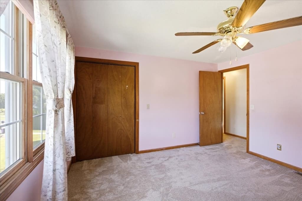 18 Scott Hollow Dr, Holyoke MA 01040 photo 21