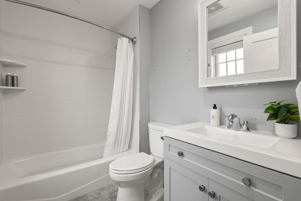 15 Ashland St # 2A, Boston MA 02122 photo 16