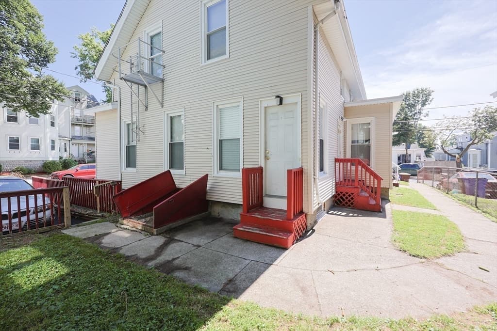 104 Grove Street, Fall River MA 02720 photo 2