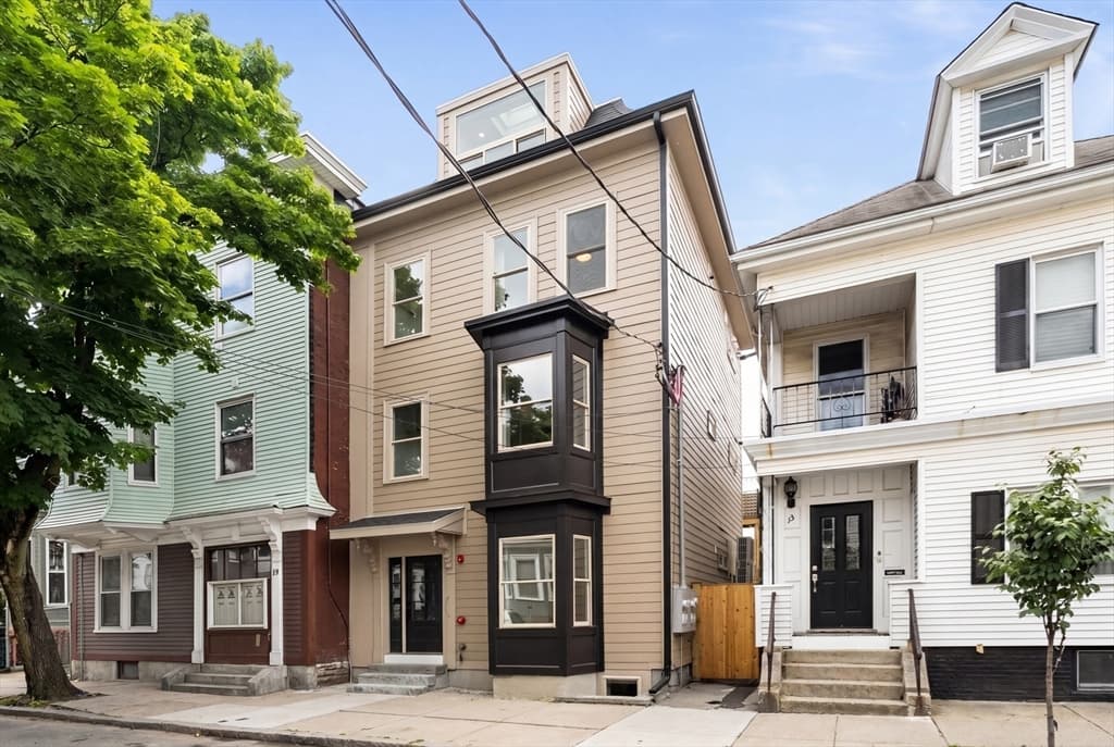 17 Princeton St # 3, Boston MA 02128 photo 23