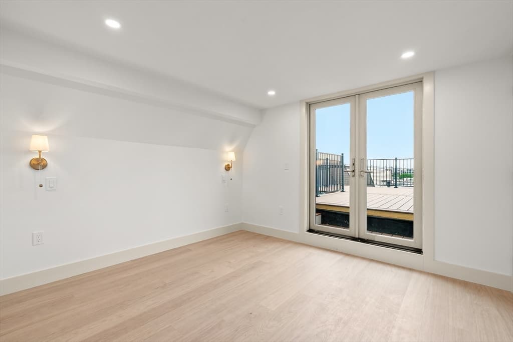 17 Princeton St # 3, Boston MA 02128 photo 16