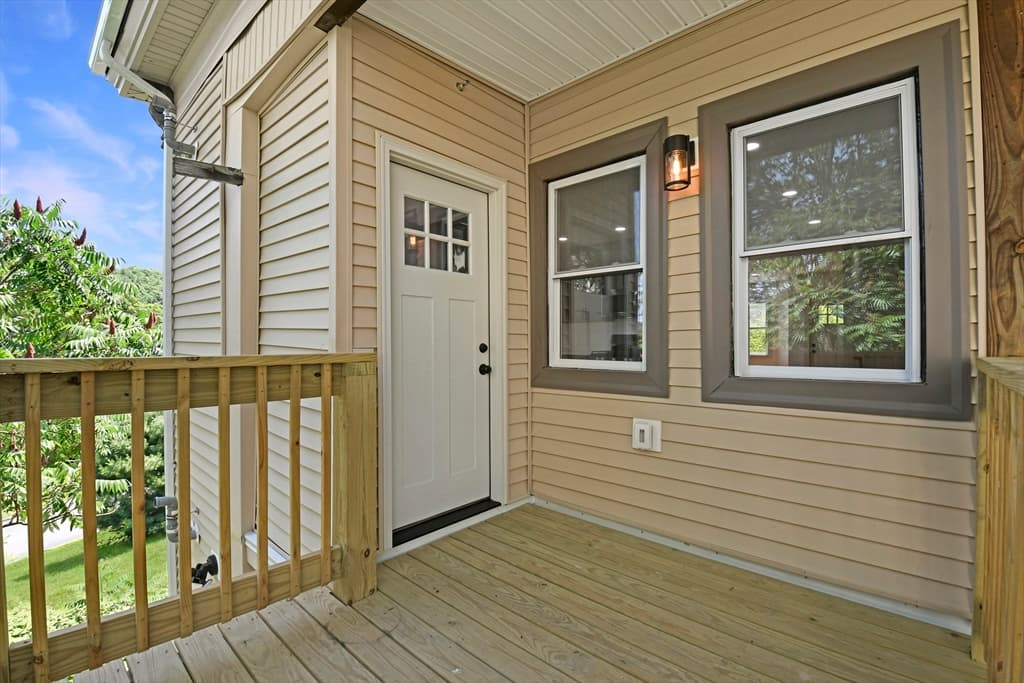 8 Sheldon St, Fitchburg MA 01420 photo 24