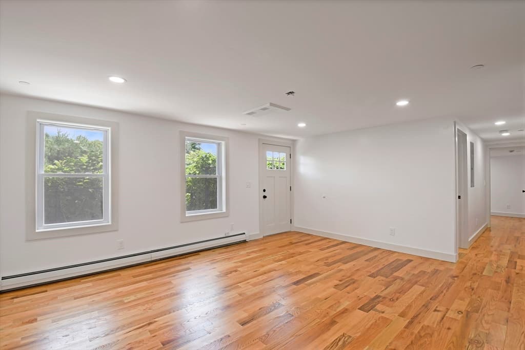 8 Sheldon St, Fitchburg MA 01420 photo 10