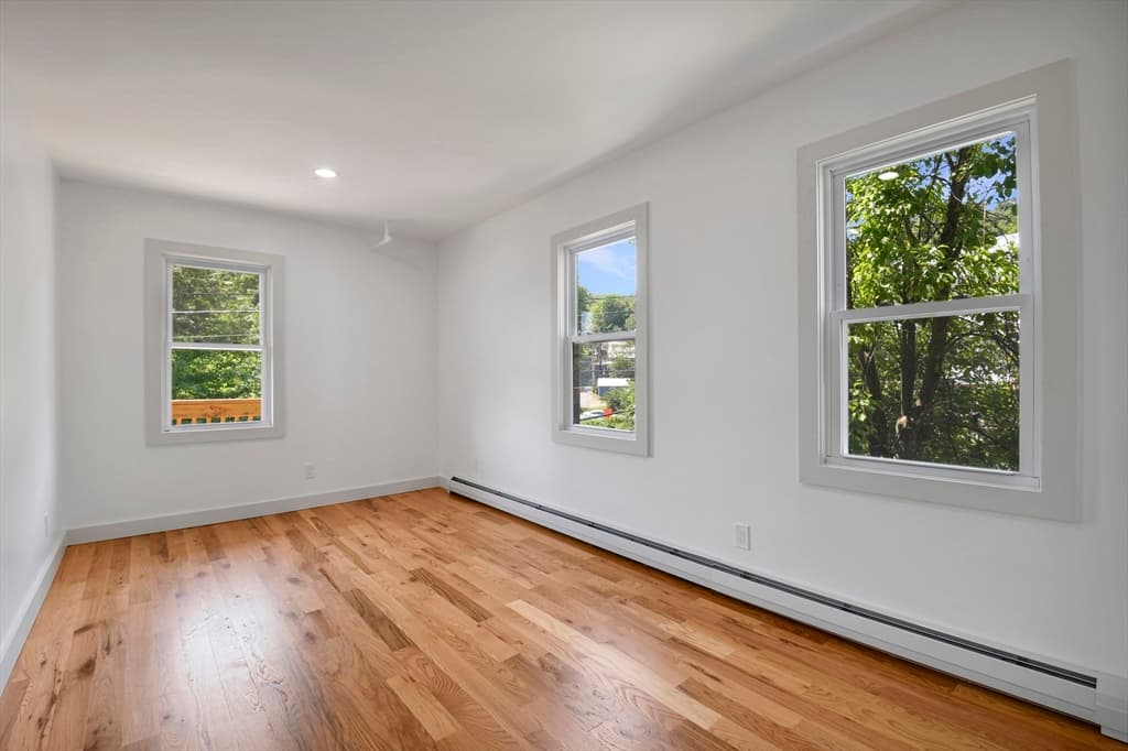 8 Sheldon St, Fitchburg MA 01420 photo 31