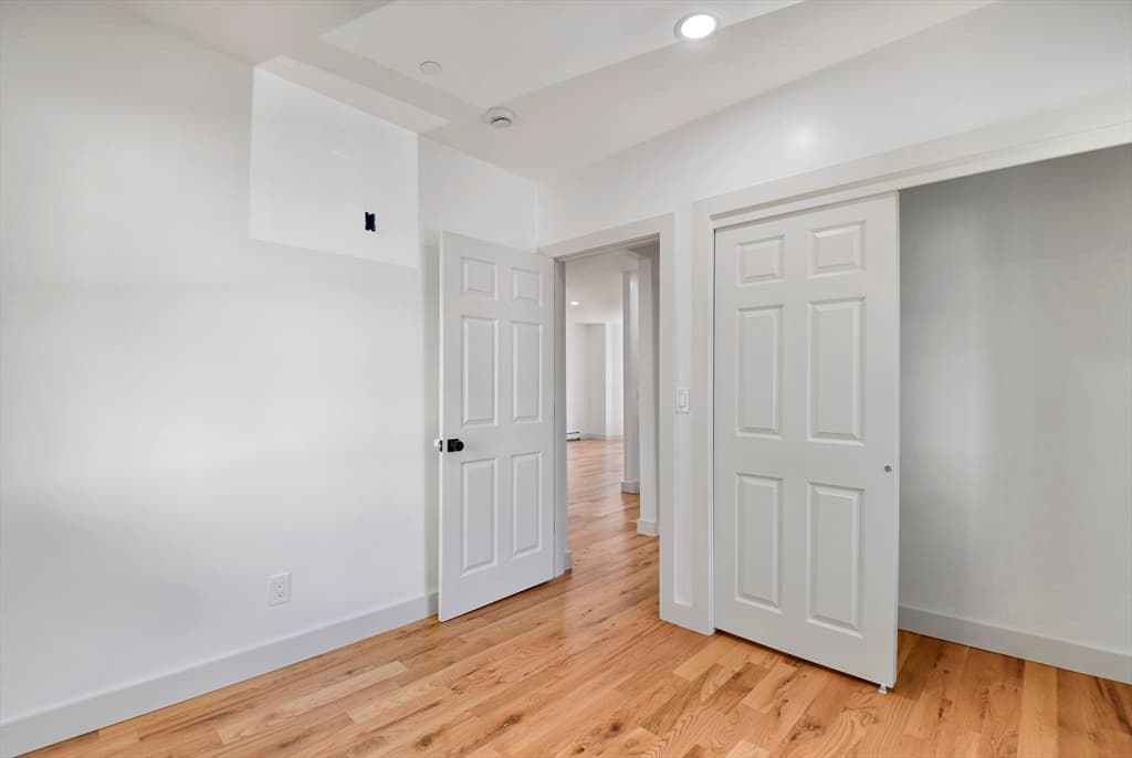 8 Sheldon St, Fitchburg MA 01420 photo 29