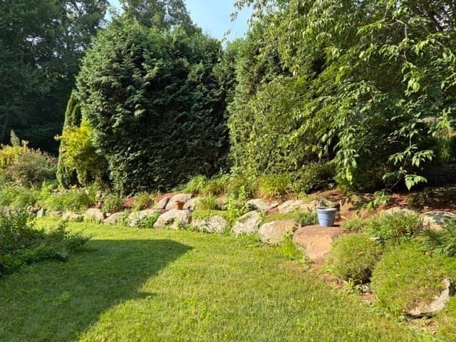 Single Family Residence at 17 Atwater Pl, West Brookfield MA 01585, West Brookfield, photo 23 of 33