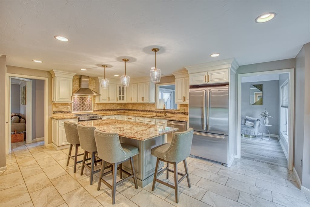 161 Copperwood Drive # 161, Stoughton MA 02072 photo 3