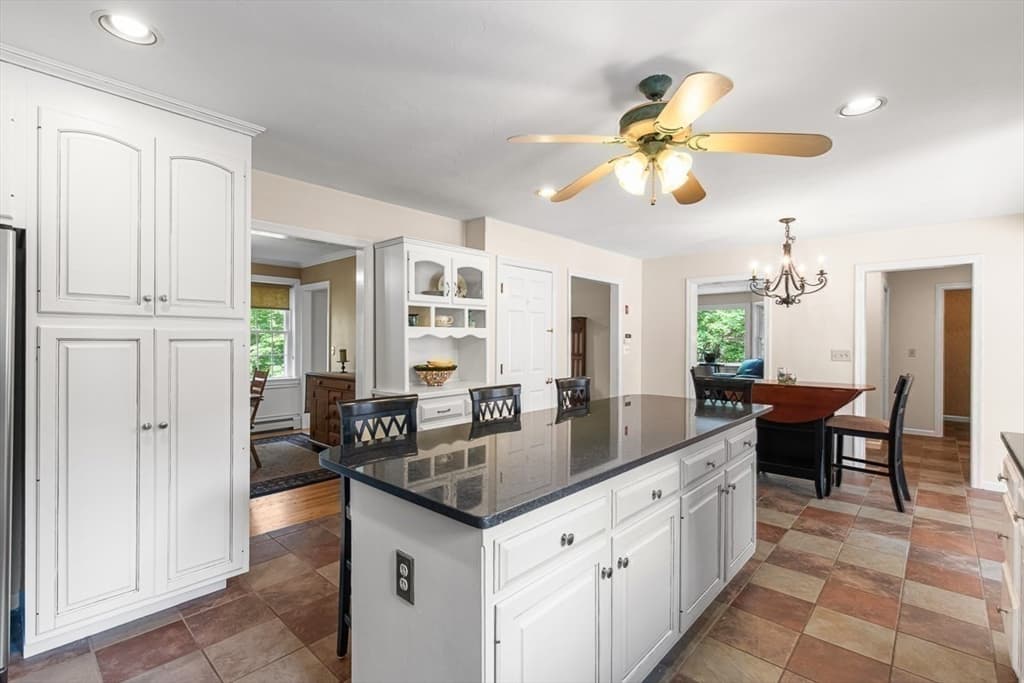 85 Comstock Dr, Wrentham MA 02093 photo 13