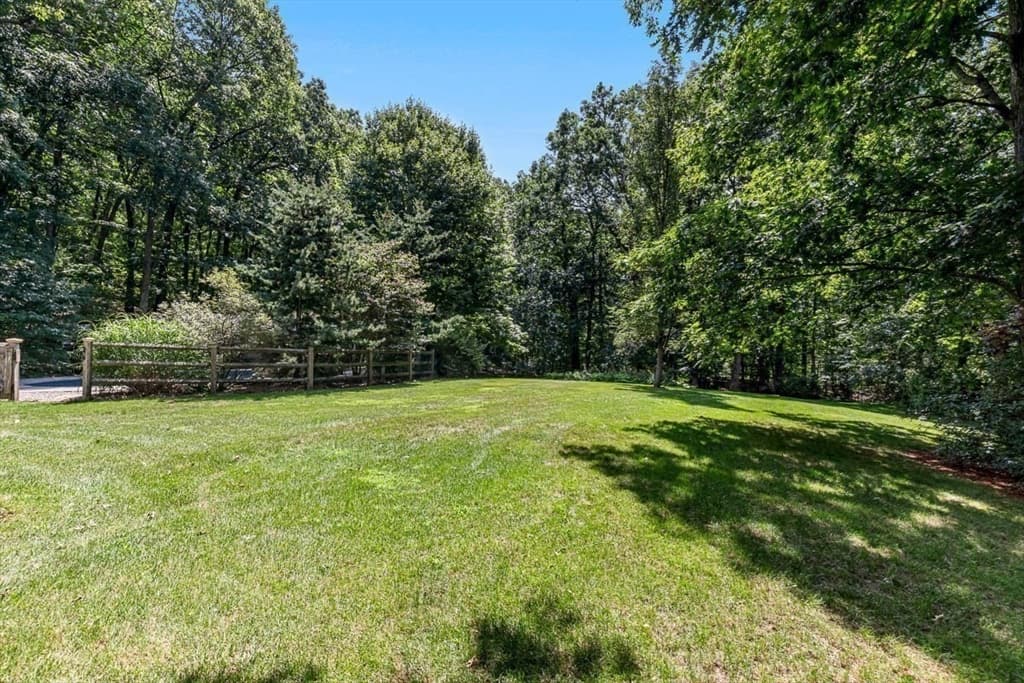 85 Comstock Dr, Wrentham MA 02093 photo 41