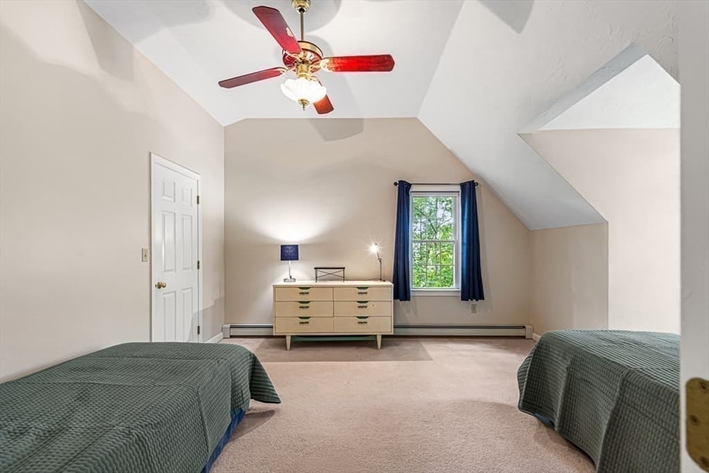 85 Comstock Dr, Wrentham MA 02093 photo 29