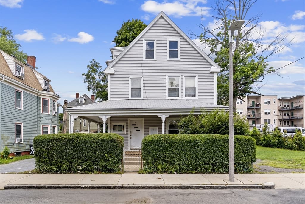 96 Ruthven St, Boston MA 02121 photo 2