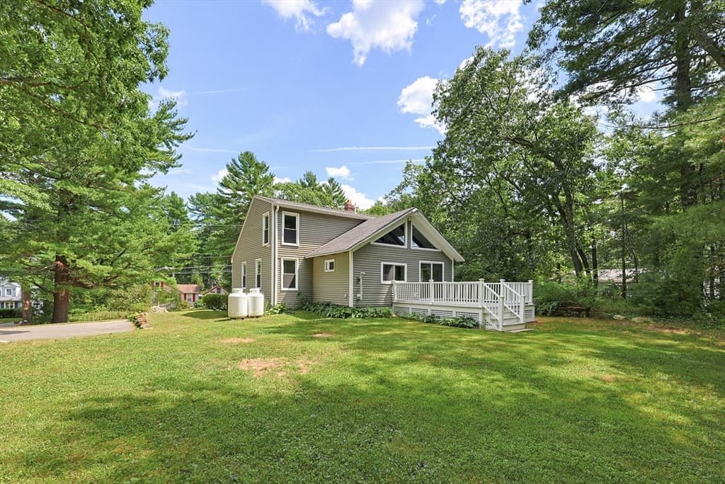 324 Taunton St, Wrentham MA 02093 photo 12