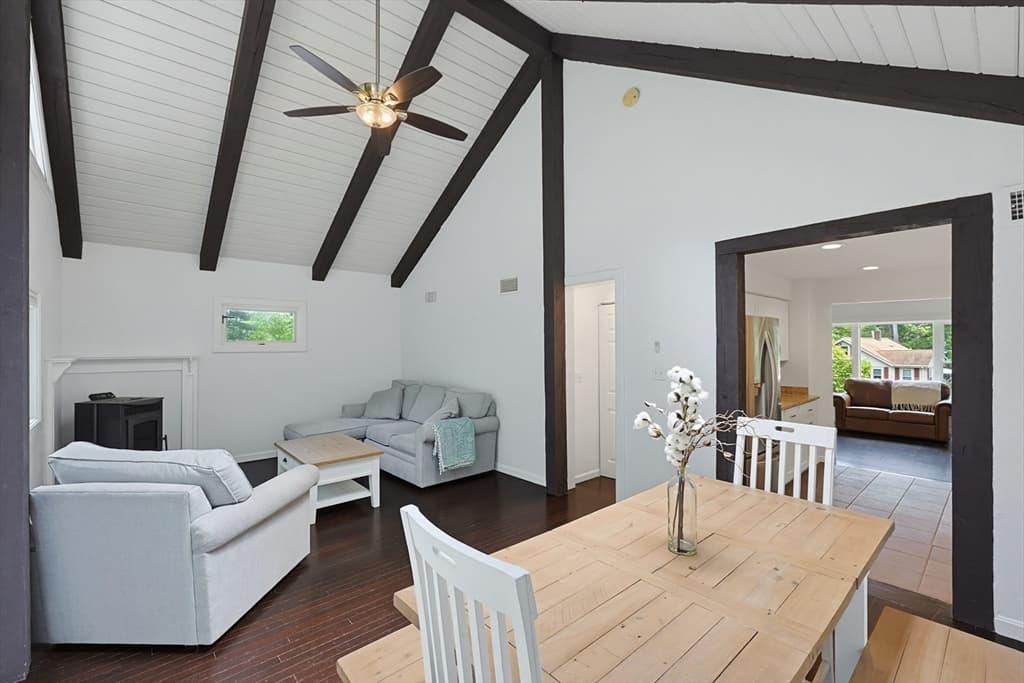 324 Taunton St, Wrentham MA 02093 photo 22