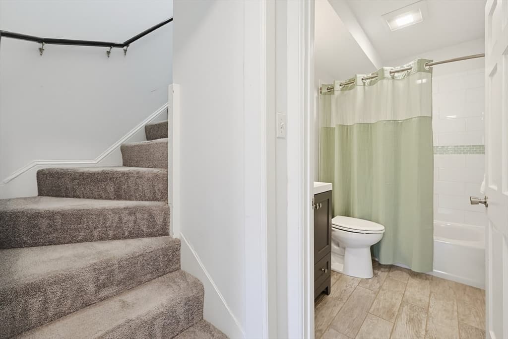 324 Taunton St, Wrentham MA 02093 photo 32