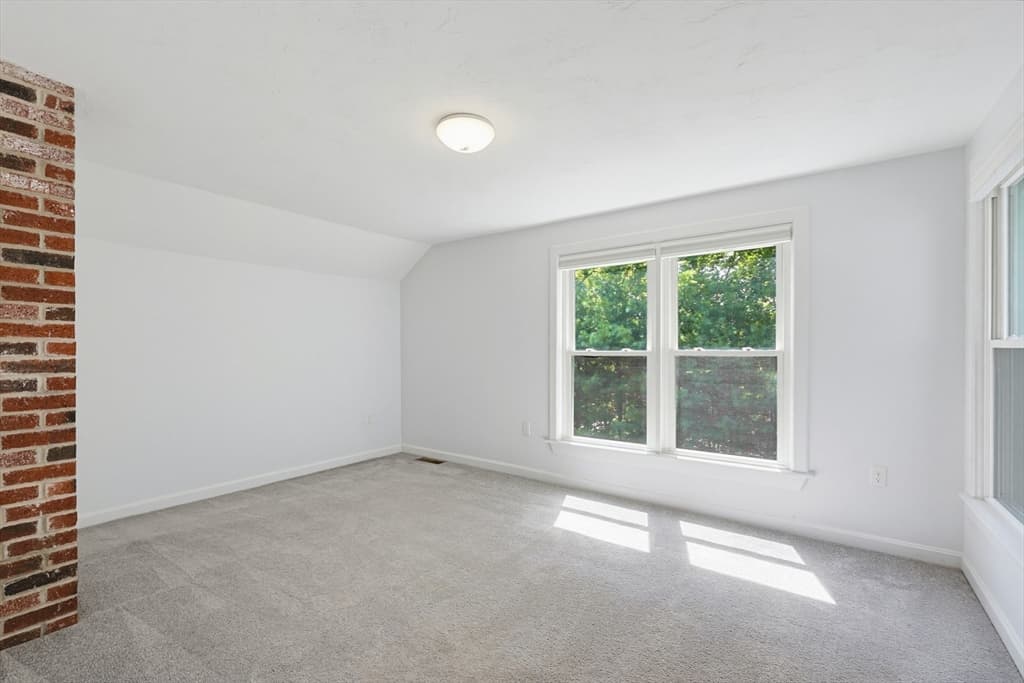 324 Taunton St, Wrentham MA 02093 photo 40