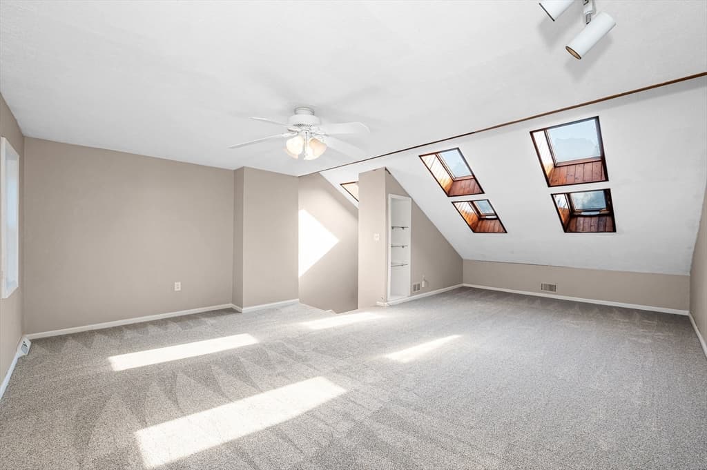 38 Farmland Rd # C, Lowell MA 01850 photo 22