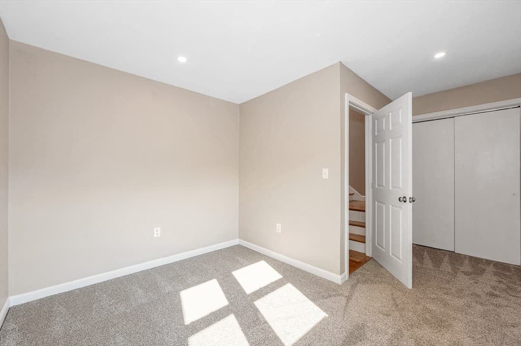 38 Farmland Rd # C, Lowell MA 01850 photo 18