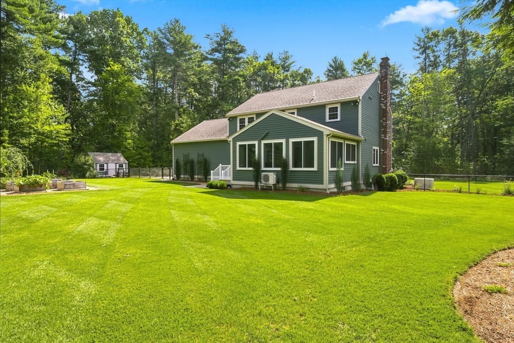 711 Chicopee Row, Groton MA 01450 photo 30