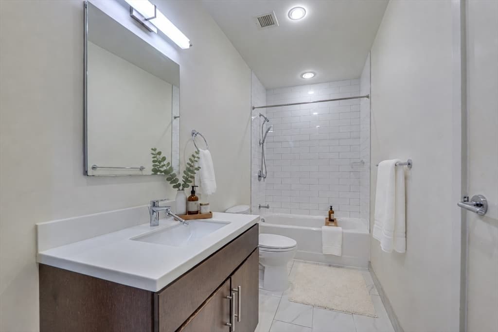 43 Westland Ave # 409, Boston MA 02115 photo 21