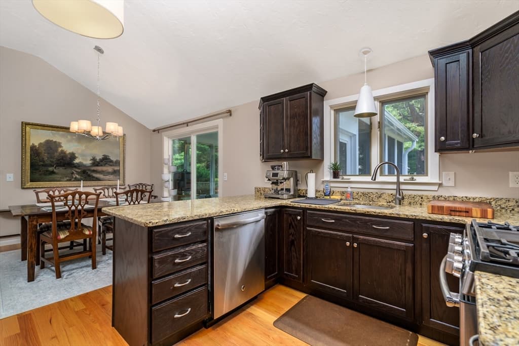 167 Willow St, Acton MA 01720 photo 13