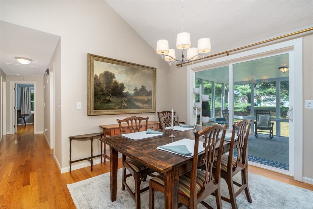 167 Willow St, Acton MA 01720 photo 9