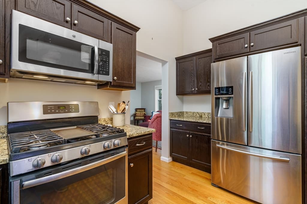 167 Willow St, Acton MA 01720 photo 14